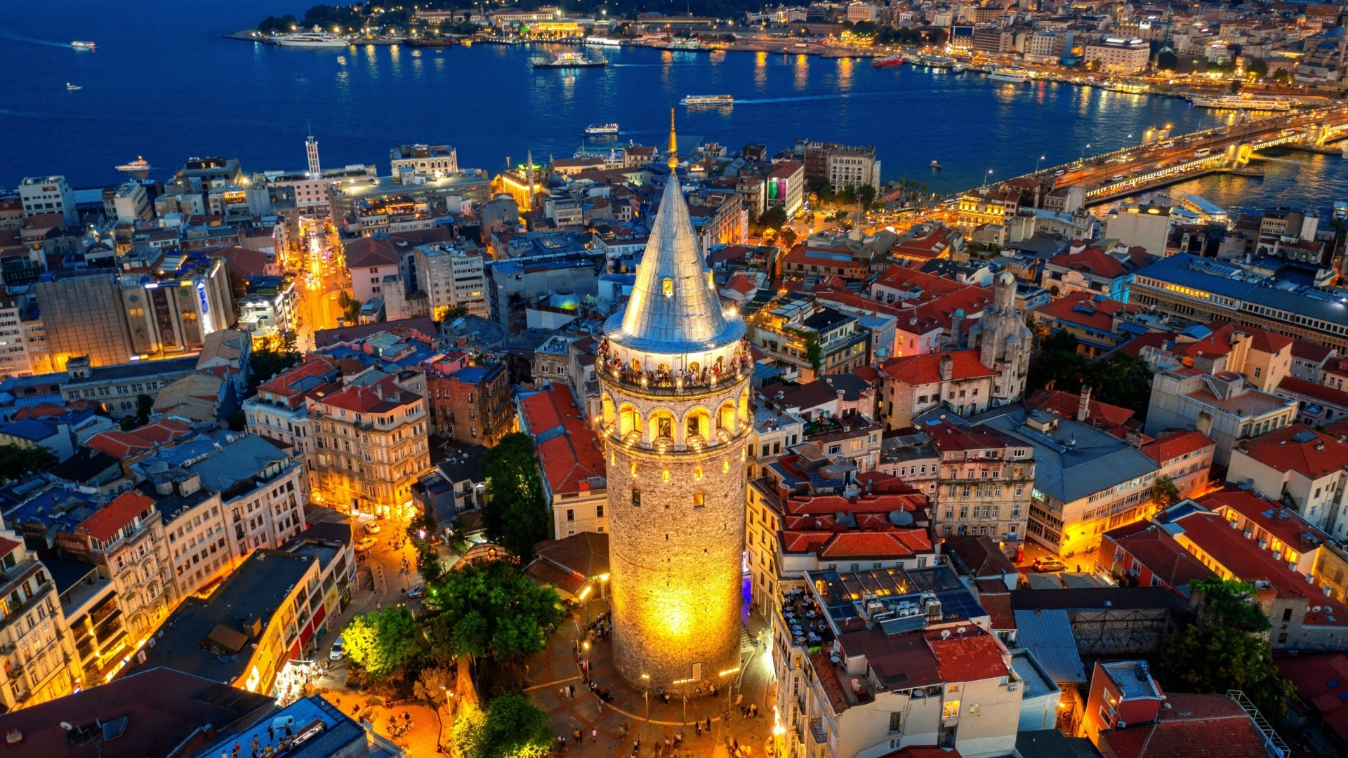 İstanbul Avukat Gece Manzarası 2